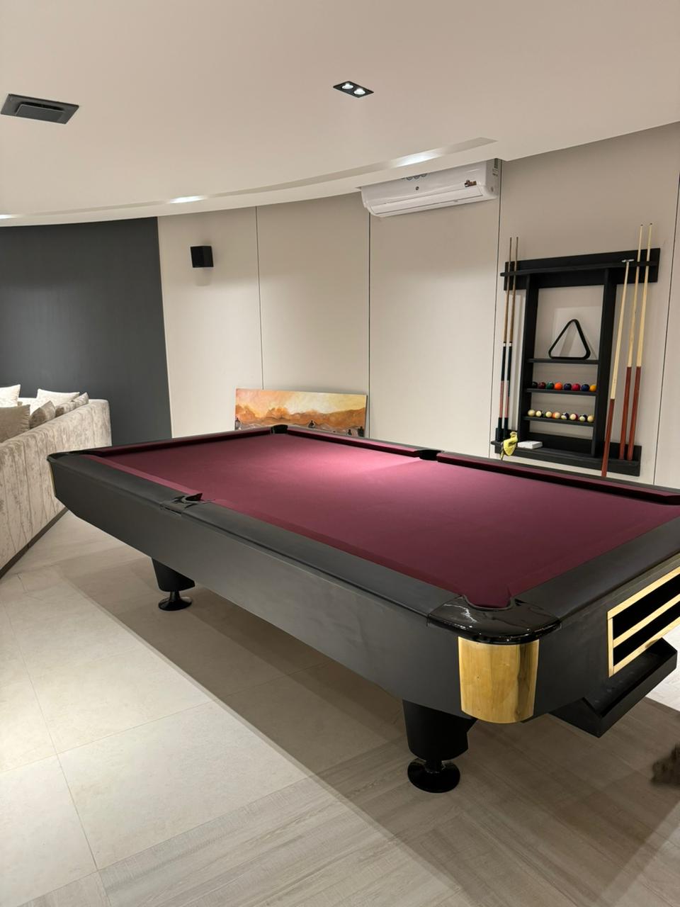 Premium Pool Table